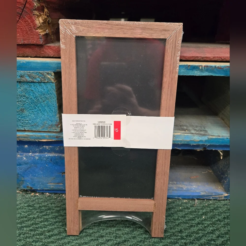 Wooden Scoreboard Reversible Chalkboard Easel